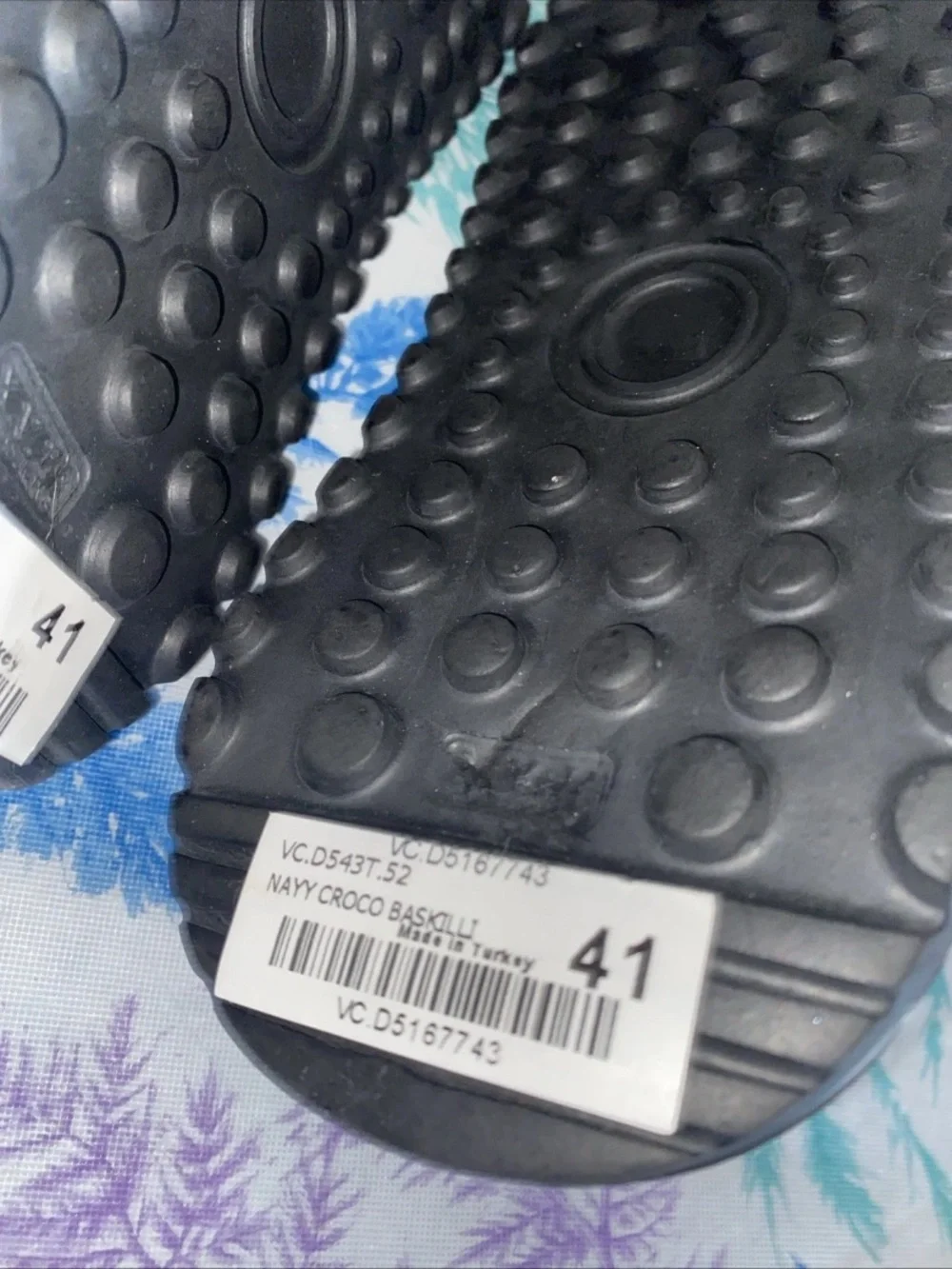 Vinci The Milan Navy Croc-Embossed Leather Women Sneaker EUR 41 US 10 Women’s